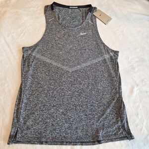 New with Tags Nike Dri-FIT "Running" Men's Small Running Tank Top CZ9179-011